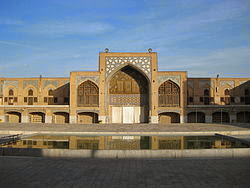 Masjid-Sayyed-peninggalan-dinasti-qazar