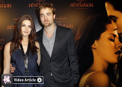 Twilight stars Robert Pattinson and Ashley Greene legions of fans Welcoming