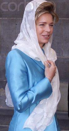 Queen Noor of Jordan in Hijab  Hijab Styles, Hijab 