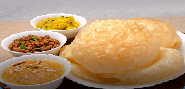 Halwa Poori is usually eaten in ____.