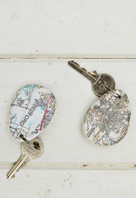 Rock road map keychain