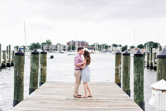 Engagement Photos in Downtown Annapolis and Cape St. Claire by Heather Ryan Photography