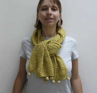 citycrochet knitted scarf in lime