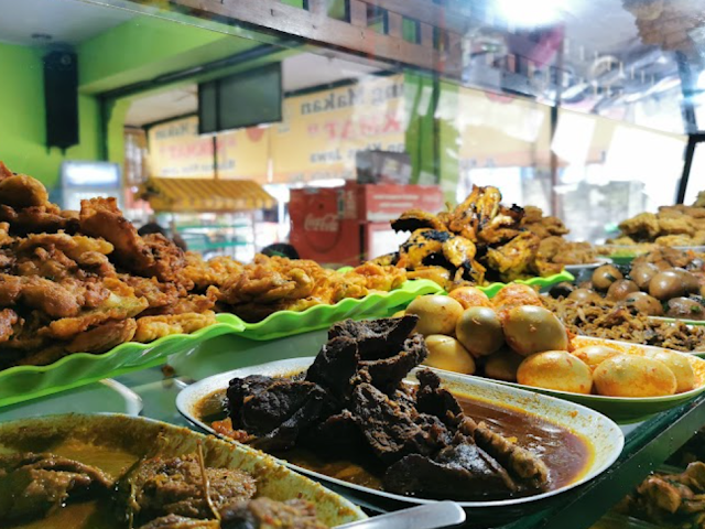 Warung Nikmat