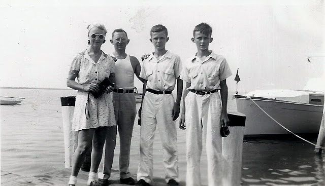 Putnam Family Beach Trip-Mary, Ervin, Robert and Richard, abt 1941