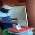 #EdoDecides: Watch  Gov. Oshiomhole dramatically casts his vote  - VIDEO