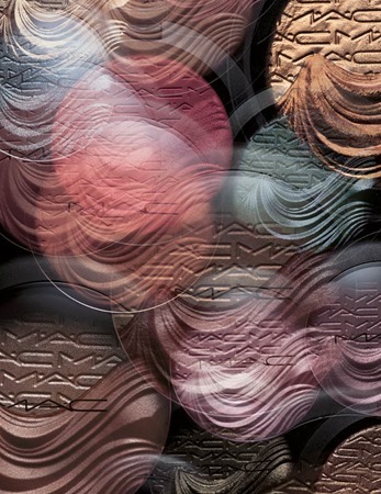 In-Extra-Dimension_Ambient_72_thumb2
