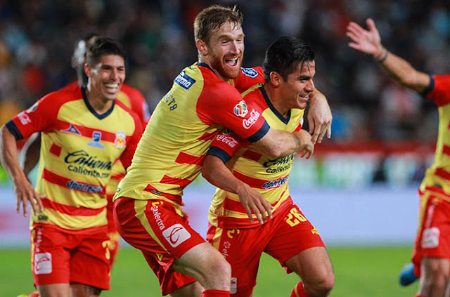 Monarcas Morelia venció dos goles por uno a los Tuzos del Pachuca