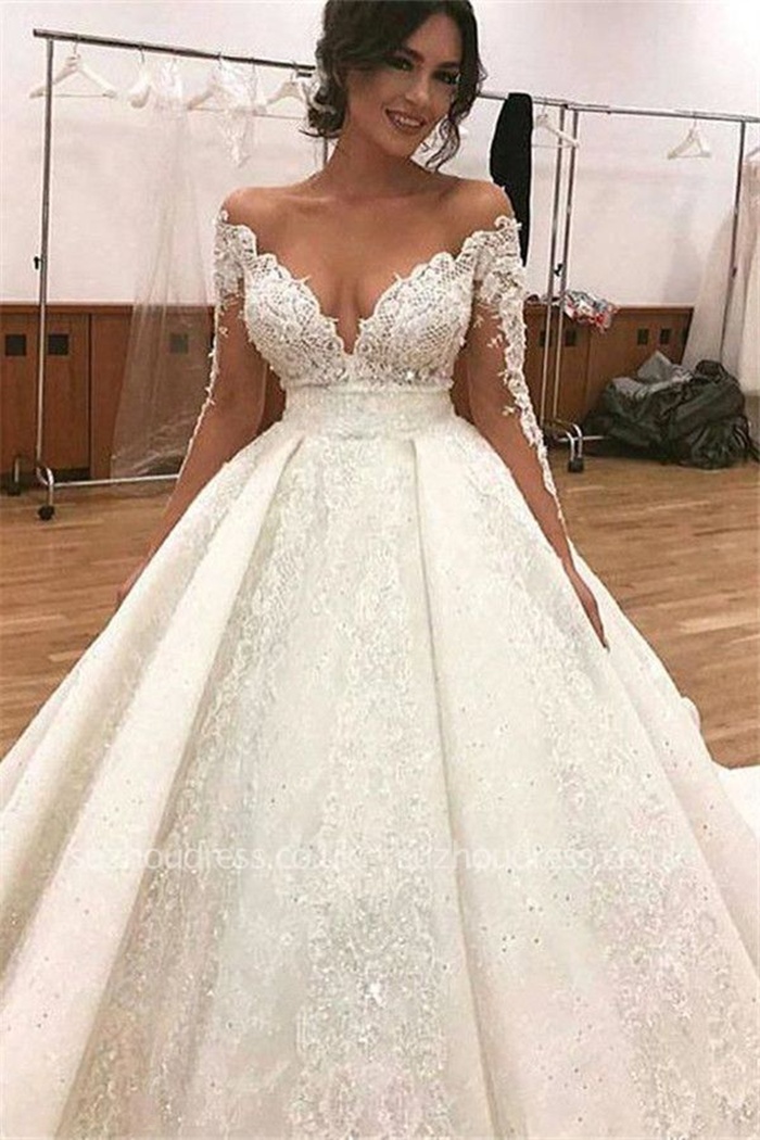 https://www.suzhoudress.co.uk/elegant-ball-lace-long-sleeves-wedding-dress-g22800?cate_1=2