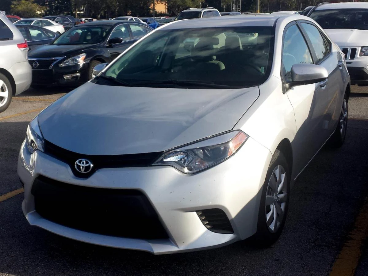 Toyota Corolla 2015