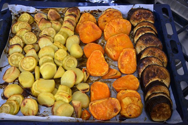 vegetables in the oven with 3 ingredients sauce