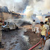  रानीगंज के राजपाड़ा स्तिथ लाहा डेकोरेटर्स के गोदाम में लगी भयावह आग, आग बुझाने पहुंचे दमकल के चार इंजन