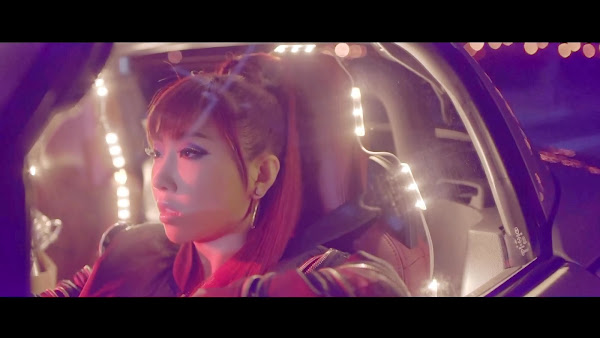 2NE1 Come Back Home Minzy