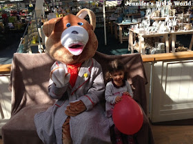 Breakfast with the Easter Bunny at Findon (Worthing) Garden Centre