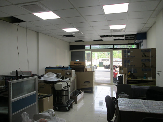 主要販售廠牌  松下冷氣/家電、日立冷氣、三洋冷氣/家電、禾聯冷氣/家電、萬士益冷氣、三菱電機冷氣、大金冷氣、格力冷氣  服務地區「新竹市、竹北市、竹南鎮，附近地區亦可洽詢」