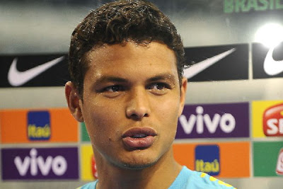 Thiago Silva, who this summer was close to moving into the French PSG, admitted that thoughts about leaving the mill's former champions Italy have not yet arisen