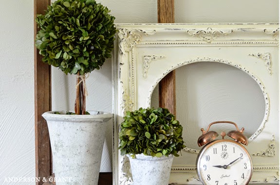 10 Ways To Decorate With Empty Thrift Store Frames Anderson Grant