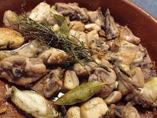 Pollo al ajillo