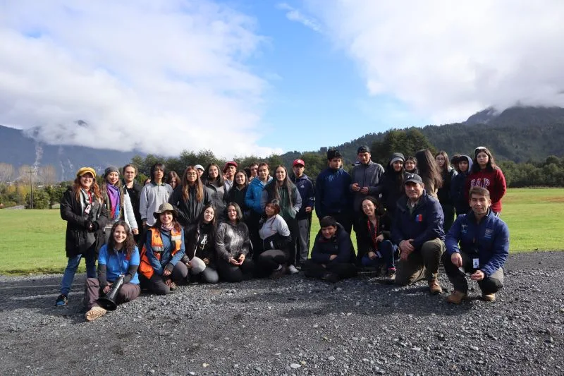 Conmemoran 15 años de la erupción del volcán Chaitén