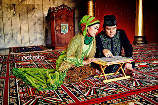 Foto Prewedding Islami Indoor 