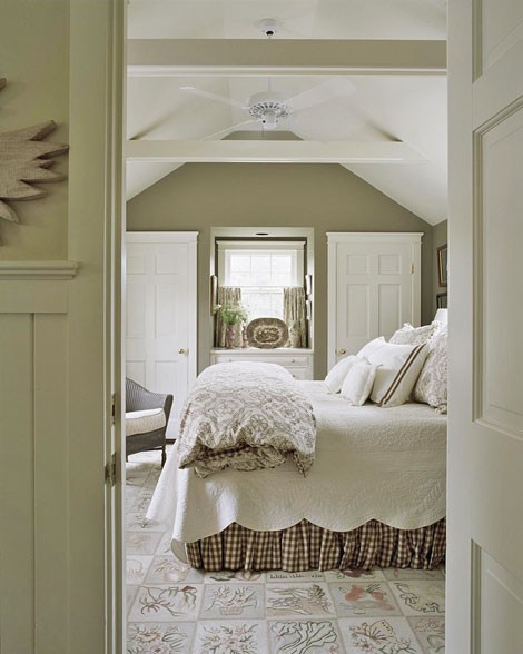 Lilac Lane Cottage: Cottage Bedrooms