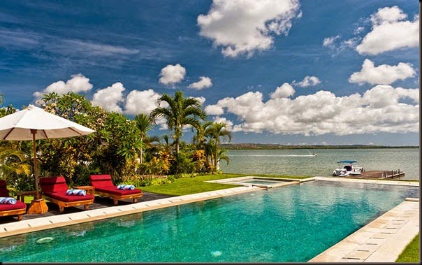 Make Happy For Holidays to Bali