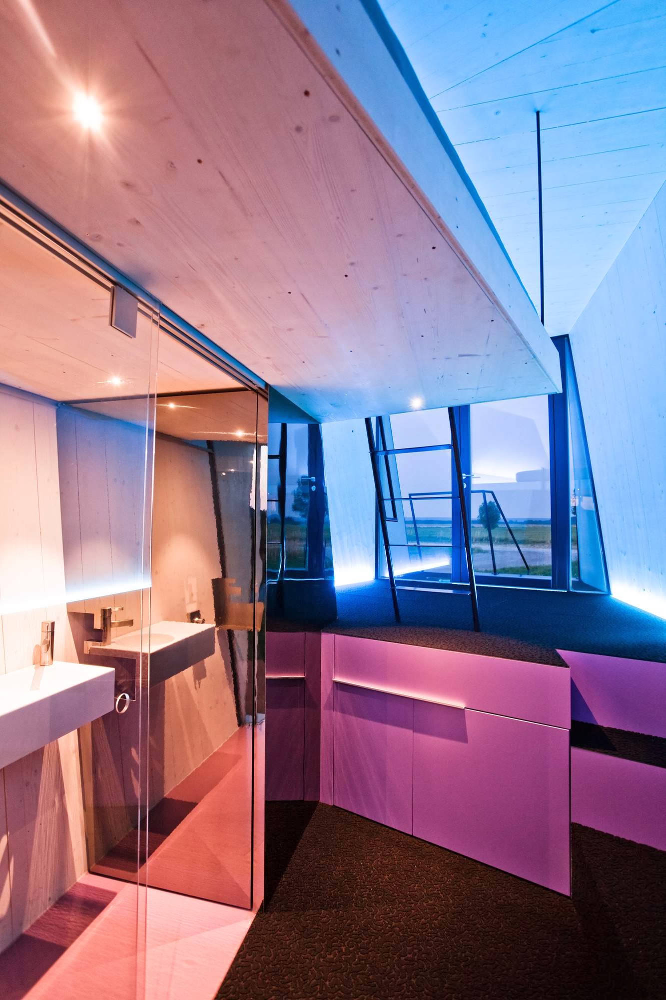 modern-interior-design-Hypercubus