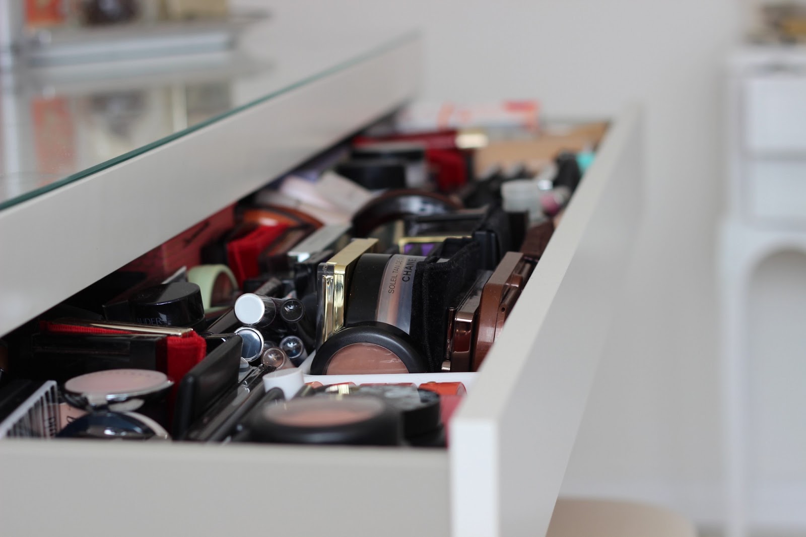 Make Up Dressing Tables