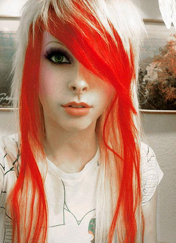 hairstyles with red and black