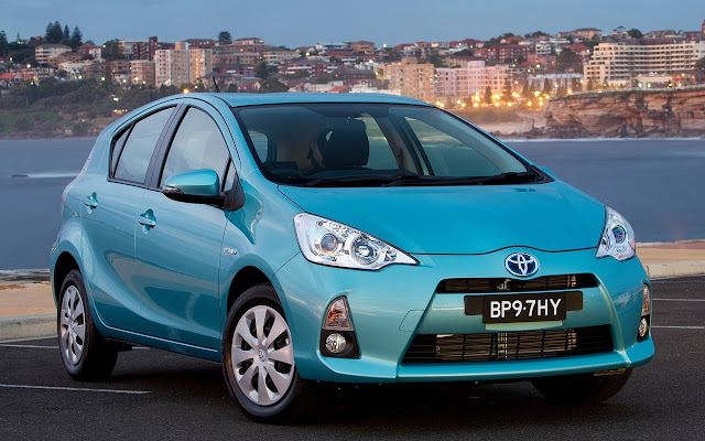 toyota prius c