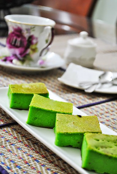 Resepi-Resepi Menyelerakan: Kuih Bingka Pandan