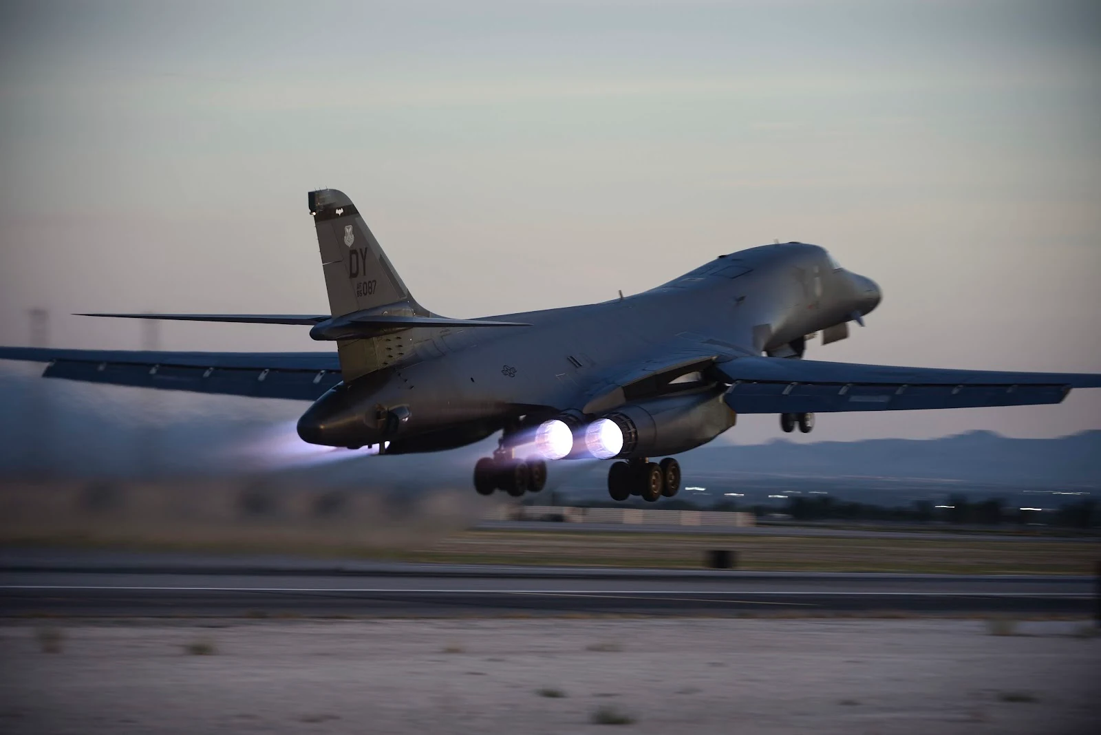 Rockwell B-1B Lancer