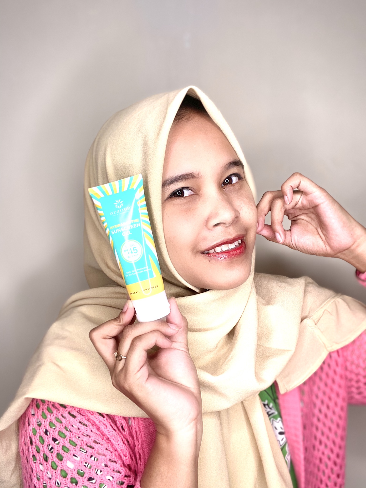 Rekomendasi Suncsreen Harga Terjangkau Review Organic Sunscreen Gel Spf45 Azarine Diary Adindarara