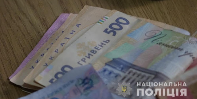 Двох посадовців сумської поліції затримали на вимаганні хабара