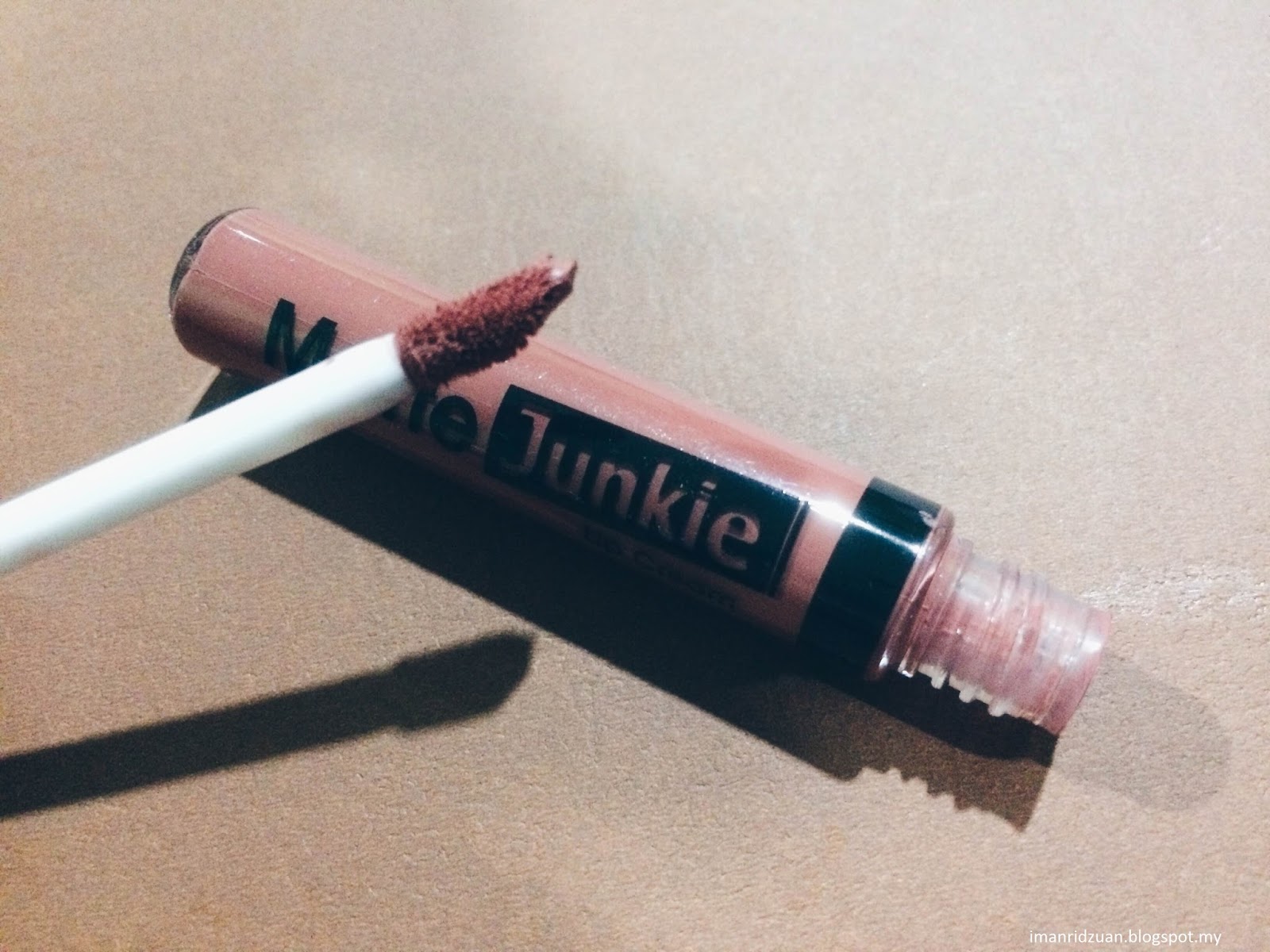 Review : Silkygirl Matte Junkie Lip Cream in Retro | Iman ...