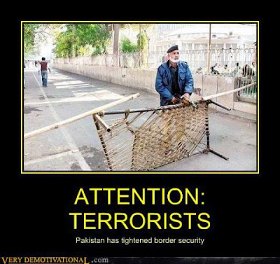 Funny Demotivational Posters Seen On lolpicturegallery.blogspot.com