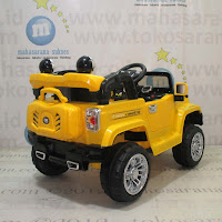 DoesToys DT7245 Jeep Rubicon XL Rechargeable-battery Operated Toy Car