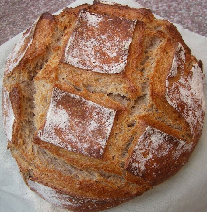 Pain semi-complet au levain