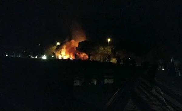 [VIDEO 🔴] Mort d’Yvan Colonna : des individus cagoulés prennent d’assaut une caserne de CRS en Corse