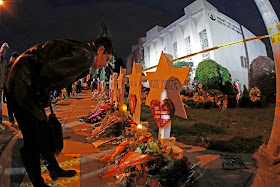 A memorial outside Pittsburgh’s Tree of Life Synagogue on Oct. 29, 2018, erected after a gunman killed 11 worshippers at the temple