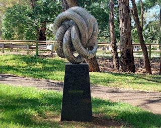 Forbes Public Art | 'Eternity' Sculpture by artist Lachlan Ross