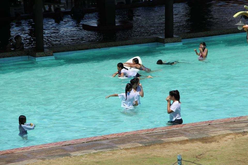 Kiddie swimming pool at Sea Spring Resort Hotel