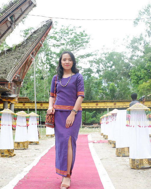 40 Model Baju Tenun Toraja Wanita Koleksi Terbaru 2019 