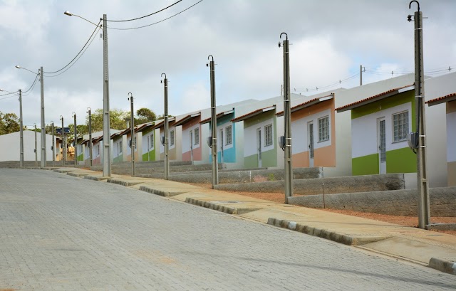 Segundo pesquisa, brasileiros sem casa própria gastam mais de 30% da renda familiar em aluguel