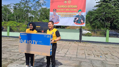 Perkuat Sinergitas Jelang Pemilu,TNI/POLRI Olahraga Bersama Dan Bagi Ratusan Hadiah