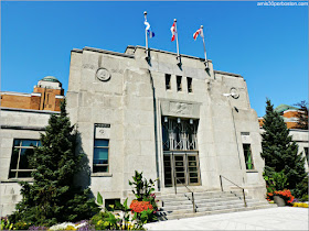 Edificio Administrativo del Jardín Botánico de Montreal