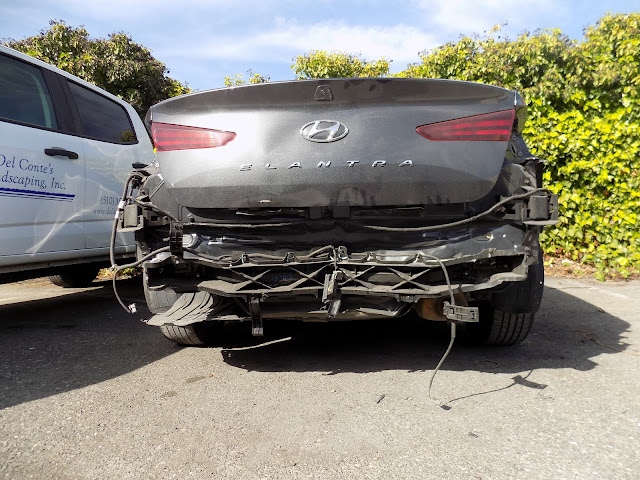 2020 Hyundai Elantra- Damage to the reinforcement bar under rear bumper
