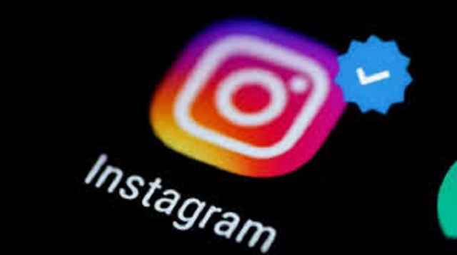 Cara Centang Biru di Instagram