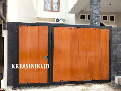 5 Lebih Model Pintu Pagar Besi Kombinasi Kayu