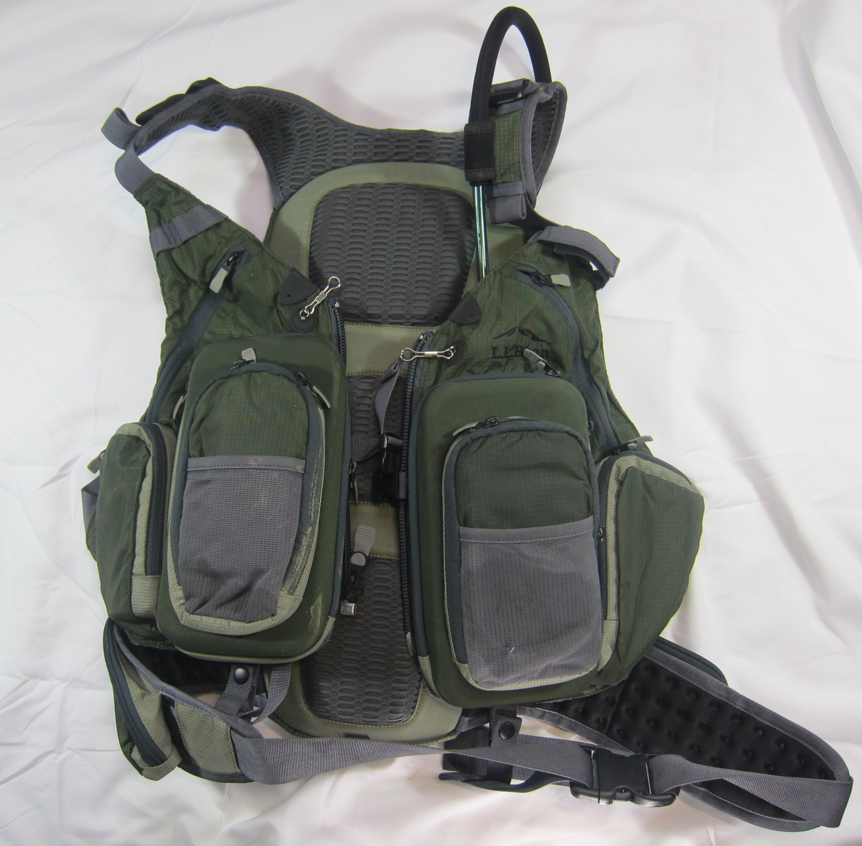 In Reel Time Fishing: Hot Pockets! L.L. Bean Rapid River Fishing Vest Review